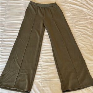 Victoria’s Secret Olive Green Wide-Leg Women's Pants